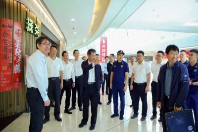 廣東省應急管理廳黨委書記、廳長王再華一行蒞臨河源市商業中心調研安全生產工作